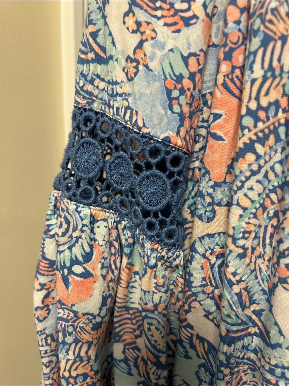 crown & ivy dress - Picture 3 of 11